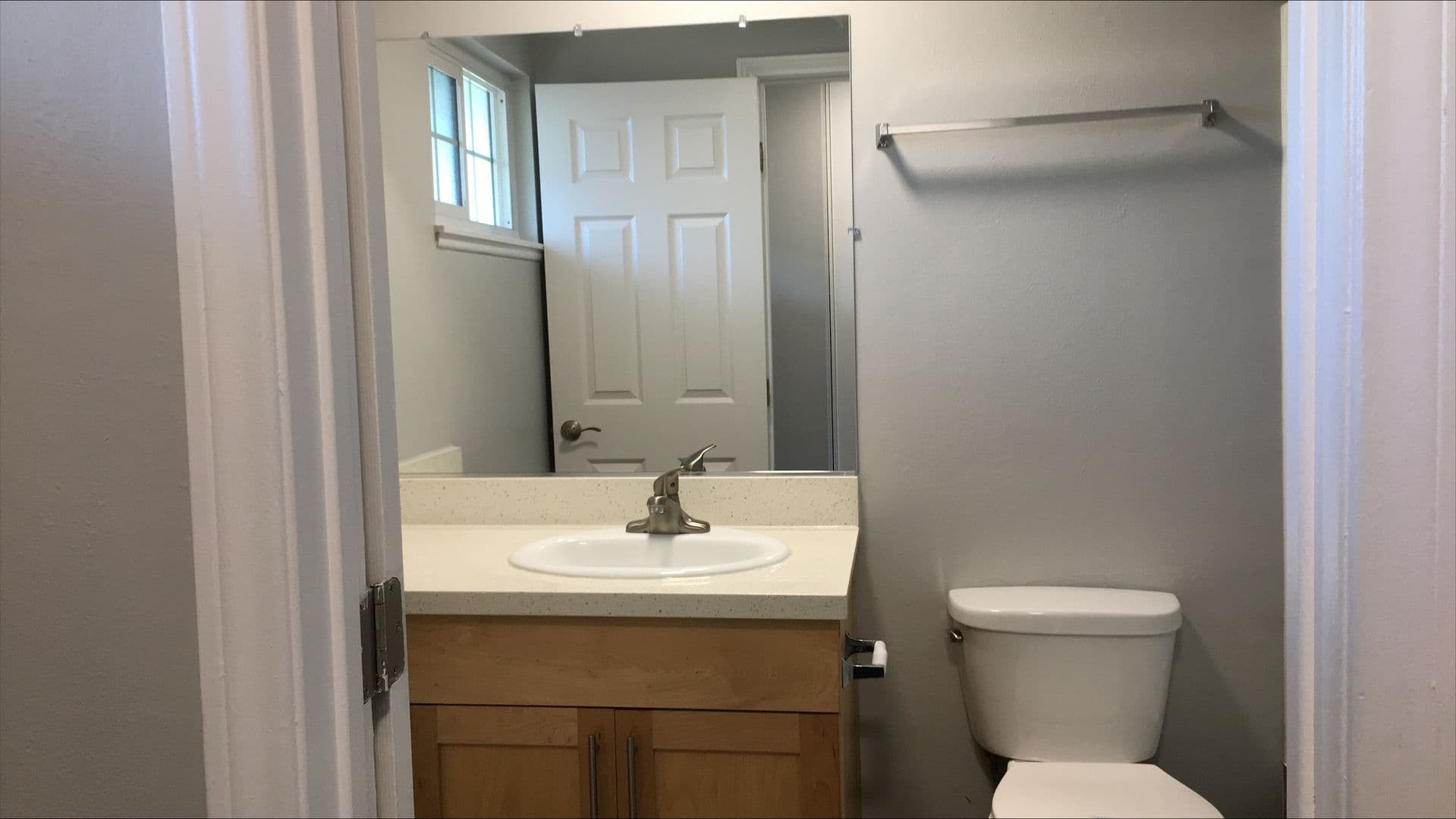 055 - Villa Del Sol Apartment Homes 4 of 4