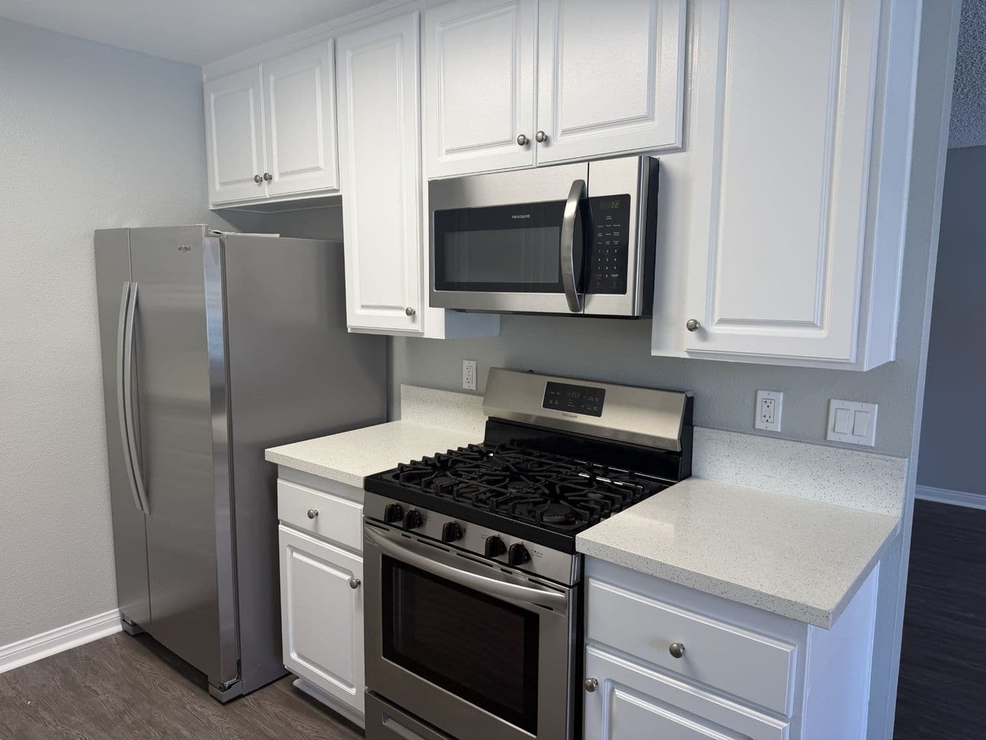 099 - Tierra Palms Apartment Homes 2 of 7