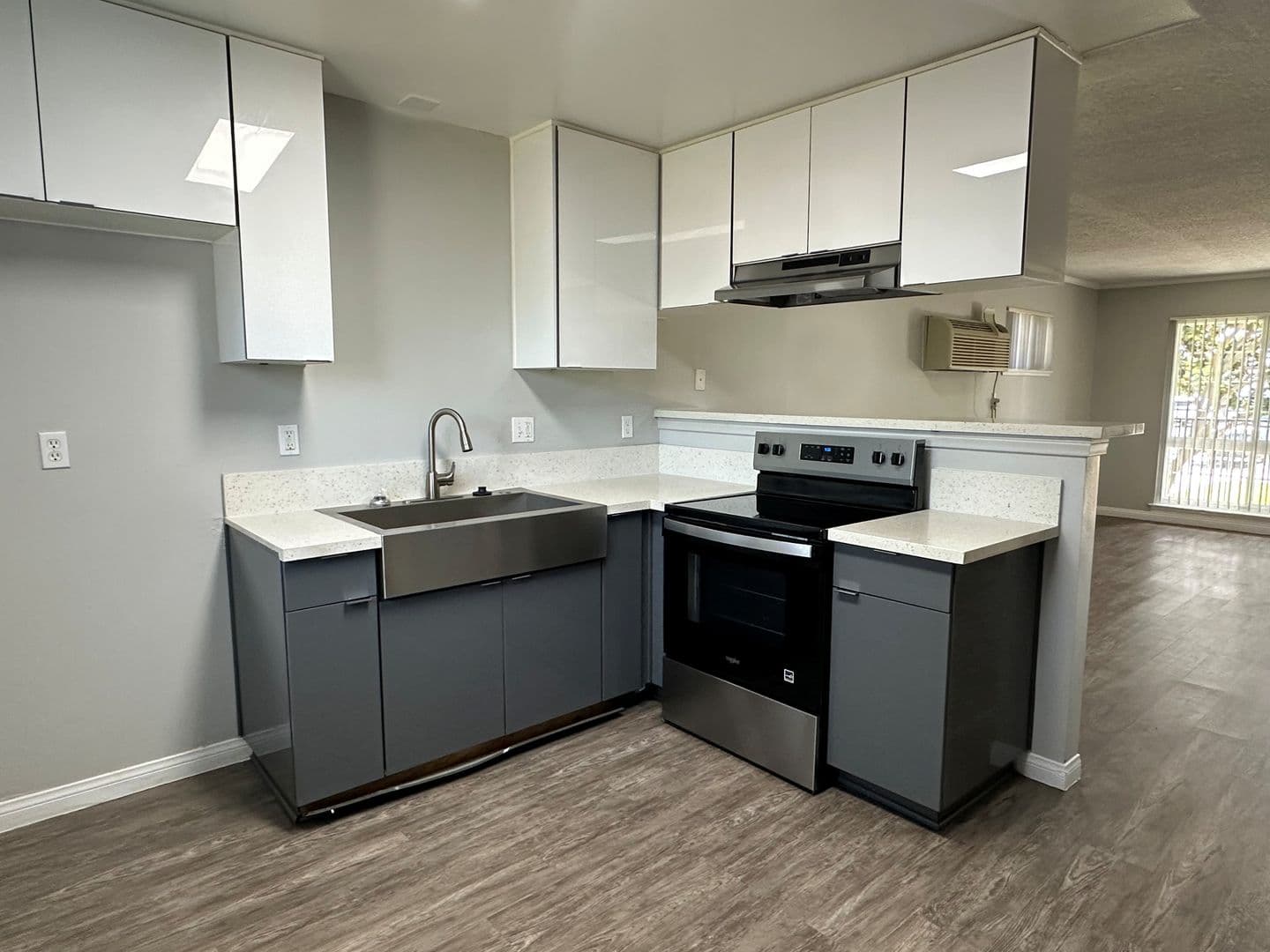 055 - Villa Del Sol Apartment Homes 134 of 177