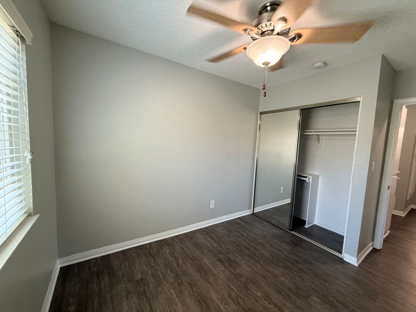 094 - Solara Apartment Homes 4 of 7
