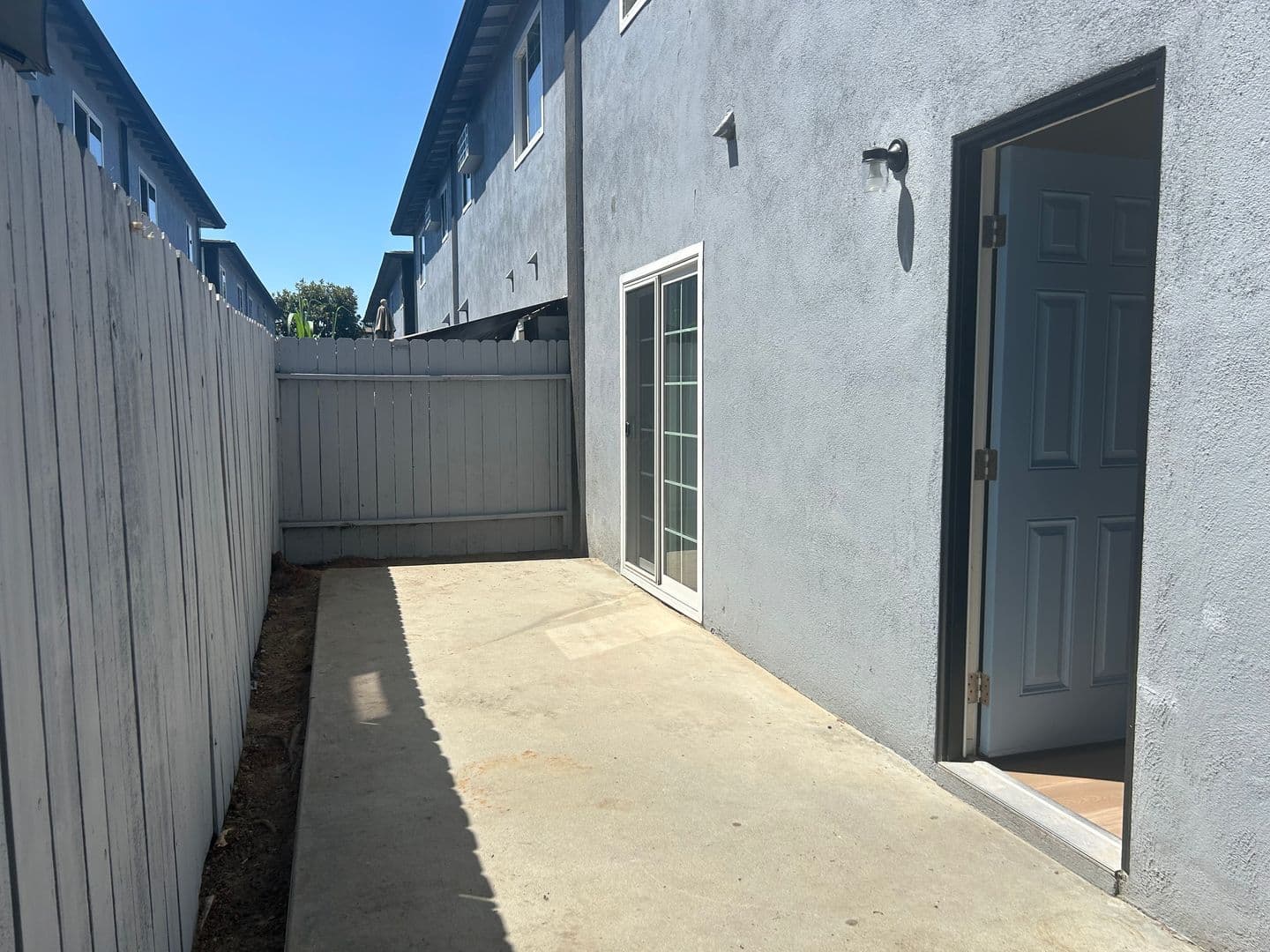 055 - Villa Del Sol Apartment Homes 6 of 9