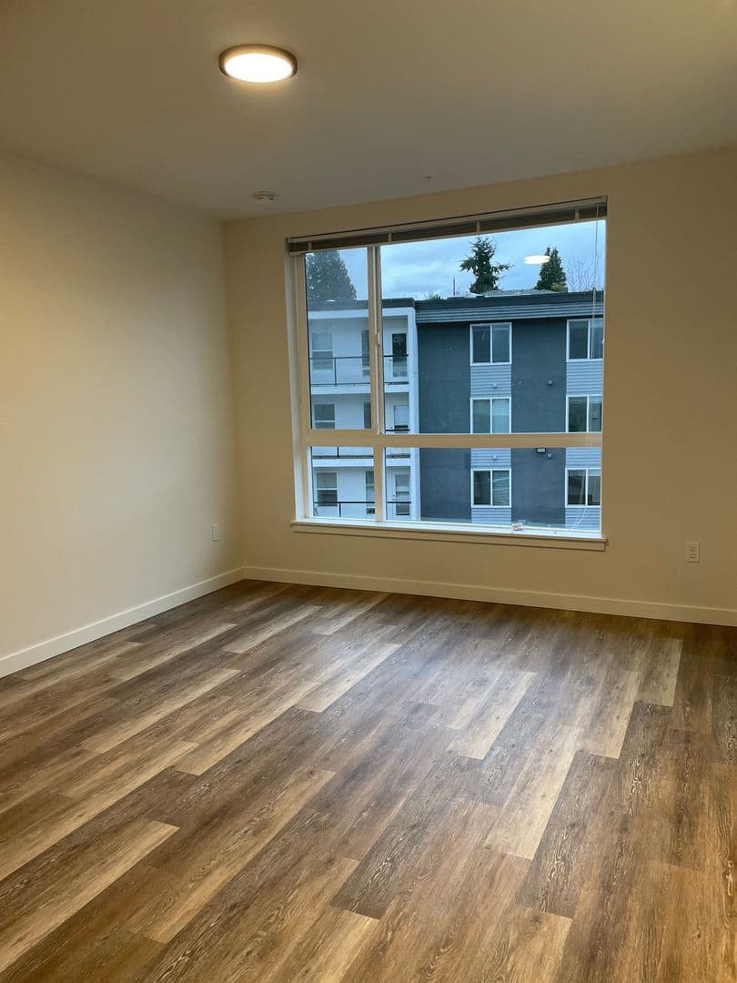 S28 Bode Westwood 4 of 12