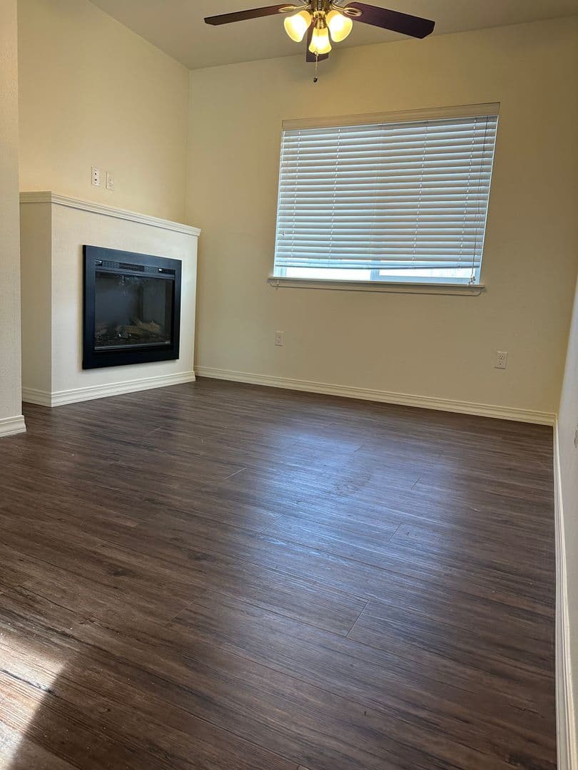 The Woodstock Apartments 8 of 13