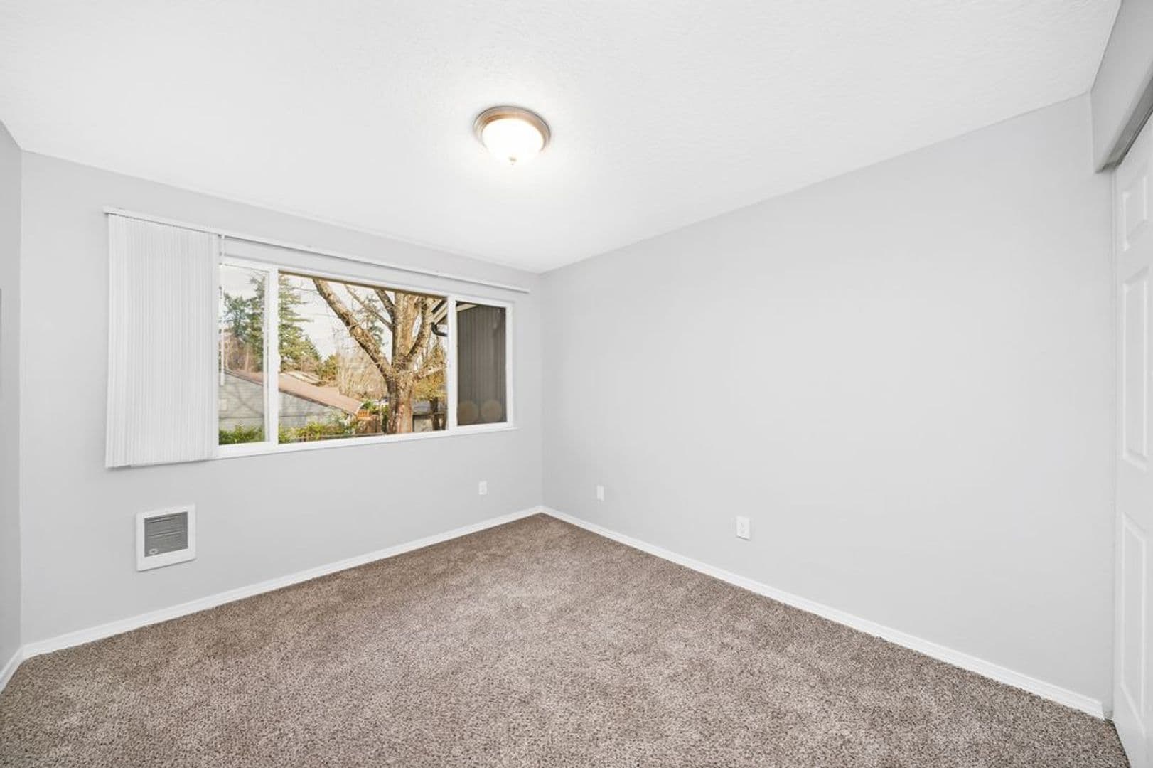 Carriage Estates-CCM-3130S 14 of 28