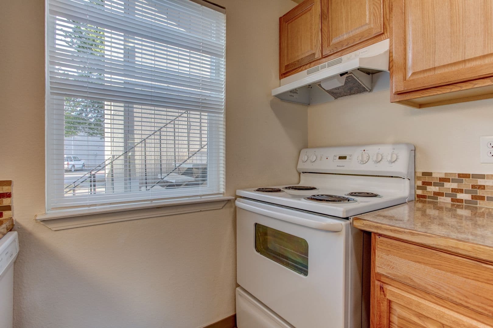 Johnson Creek Village Apartments- JCV-9030FL 2 of 10