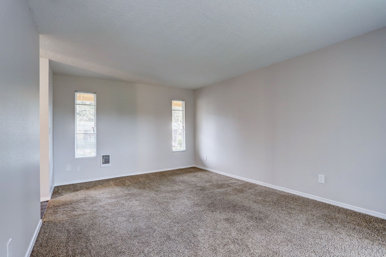 Carriage Estates-CCM-3130S 7 of 21