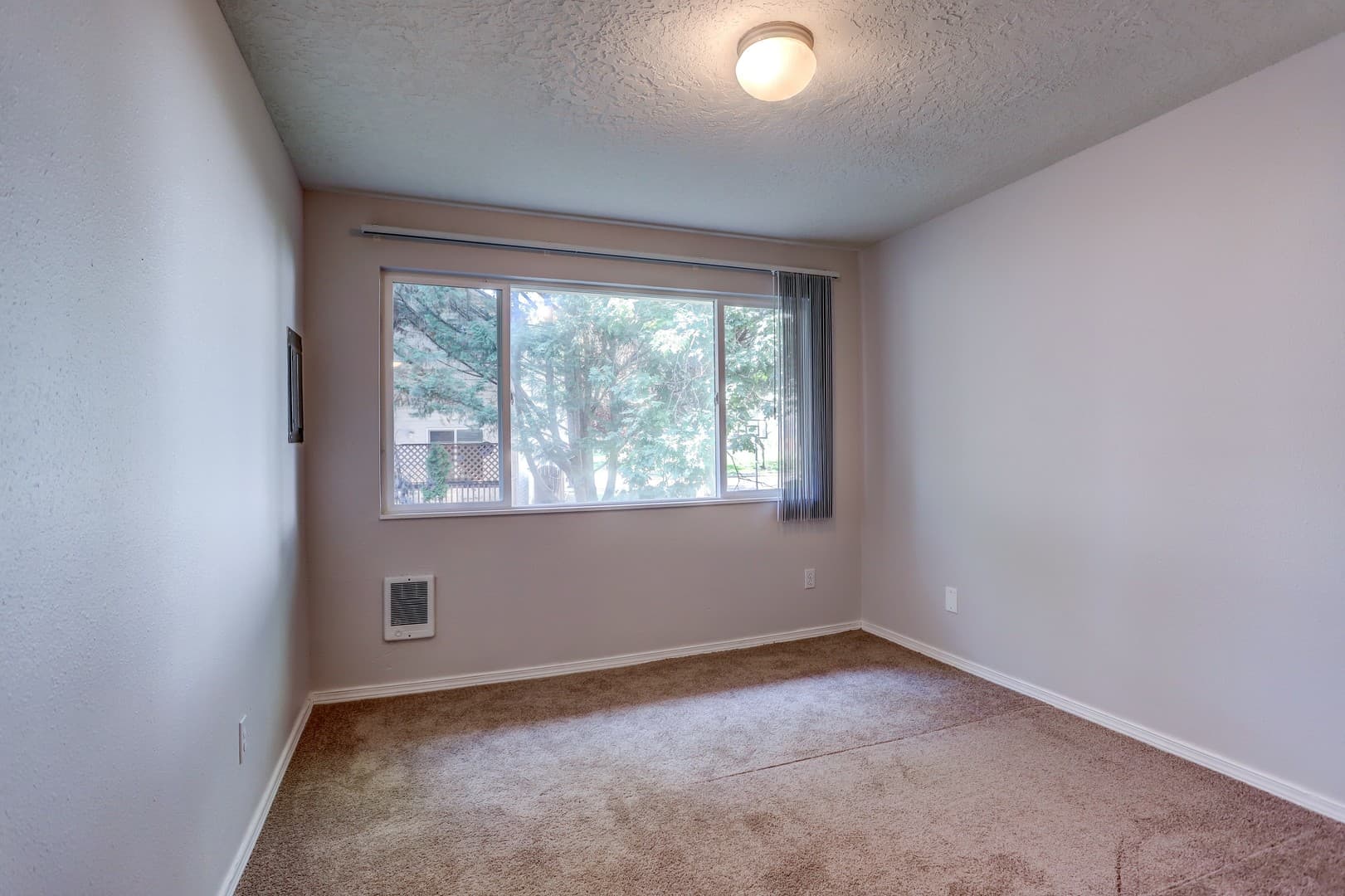 Carriage Estates-CCM-3130S 13 of 18