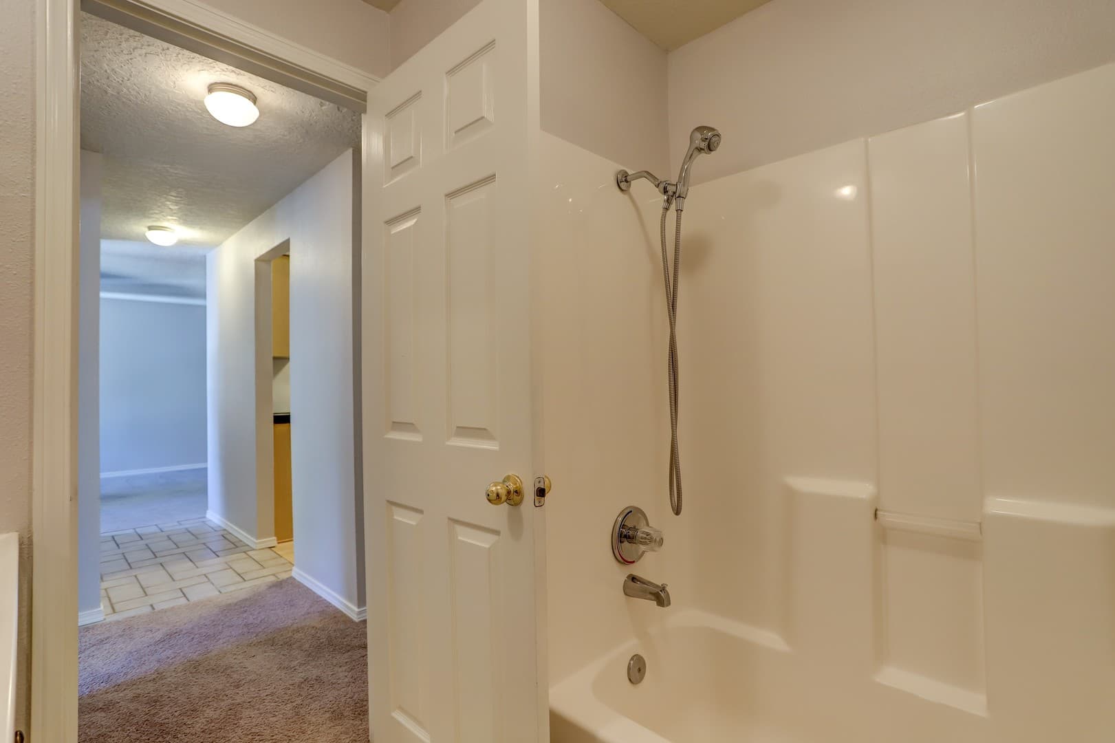 Carriage Estates-CCM-3130S 12 of 18