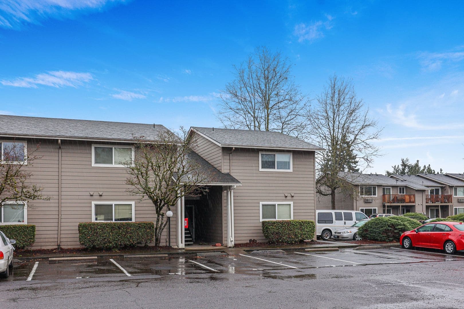 Applegate Apartments 3 of 22