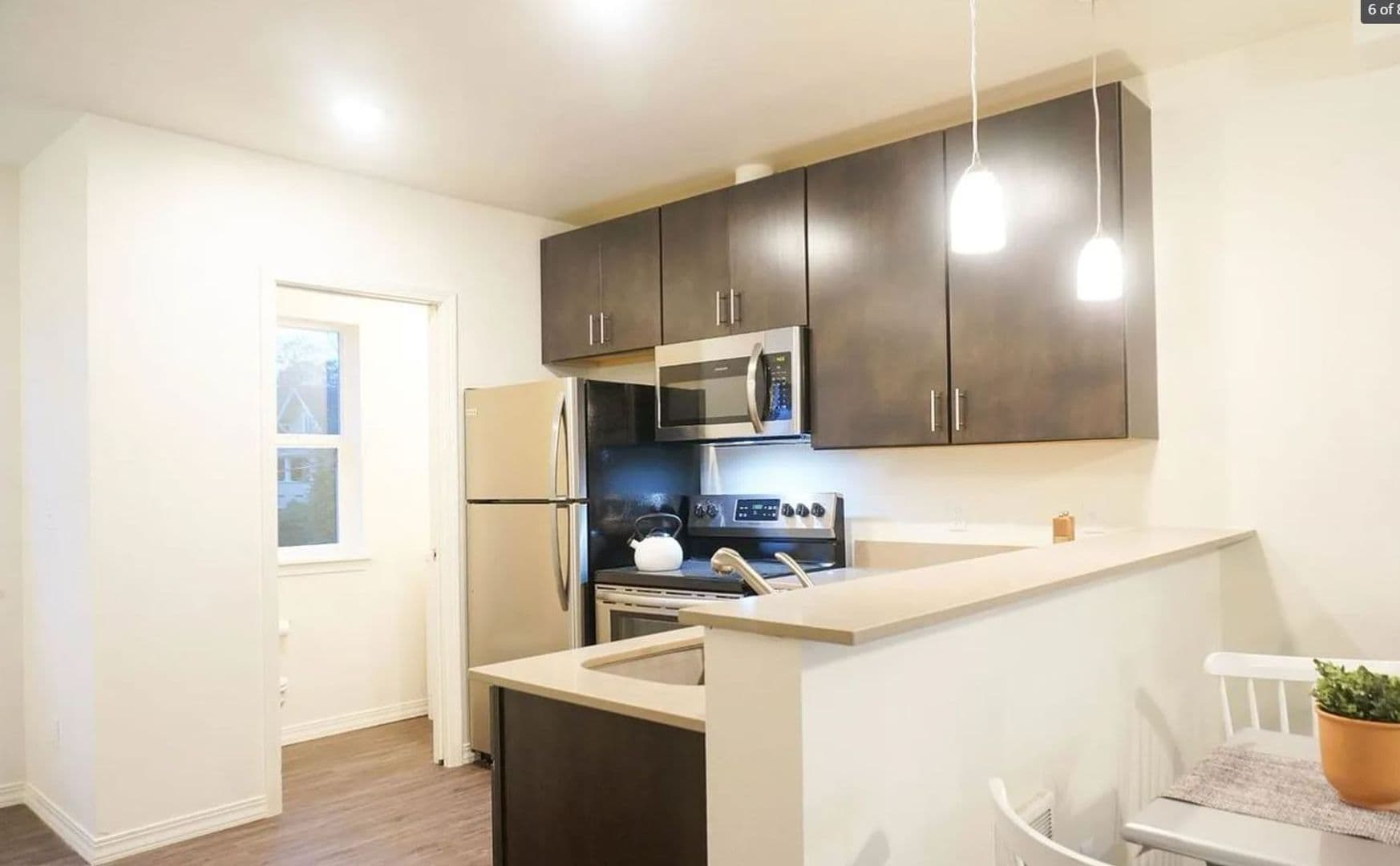 The Woodstock Apartments 5 of 29