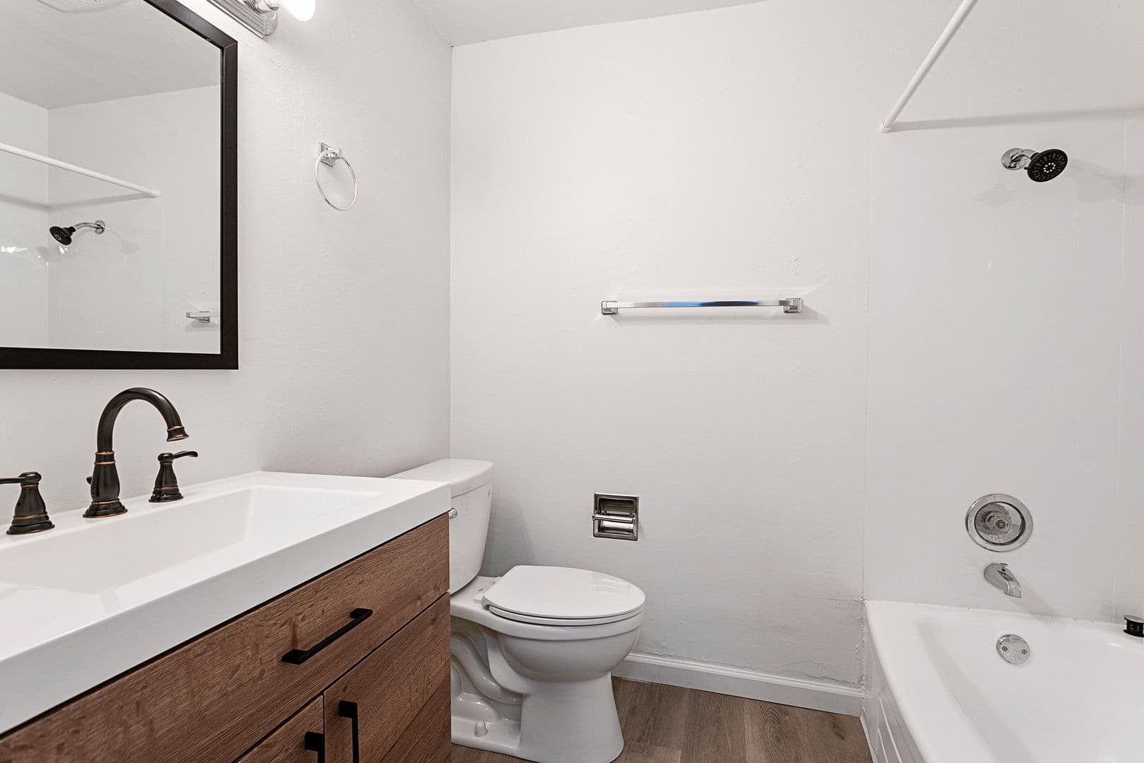 Fairway Apartments 12 of 13