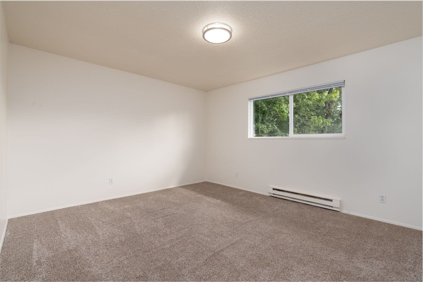Applegate Apartments 17 of 22