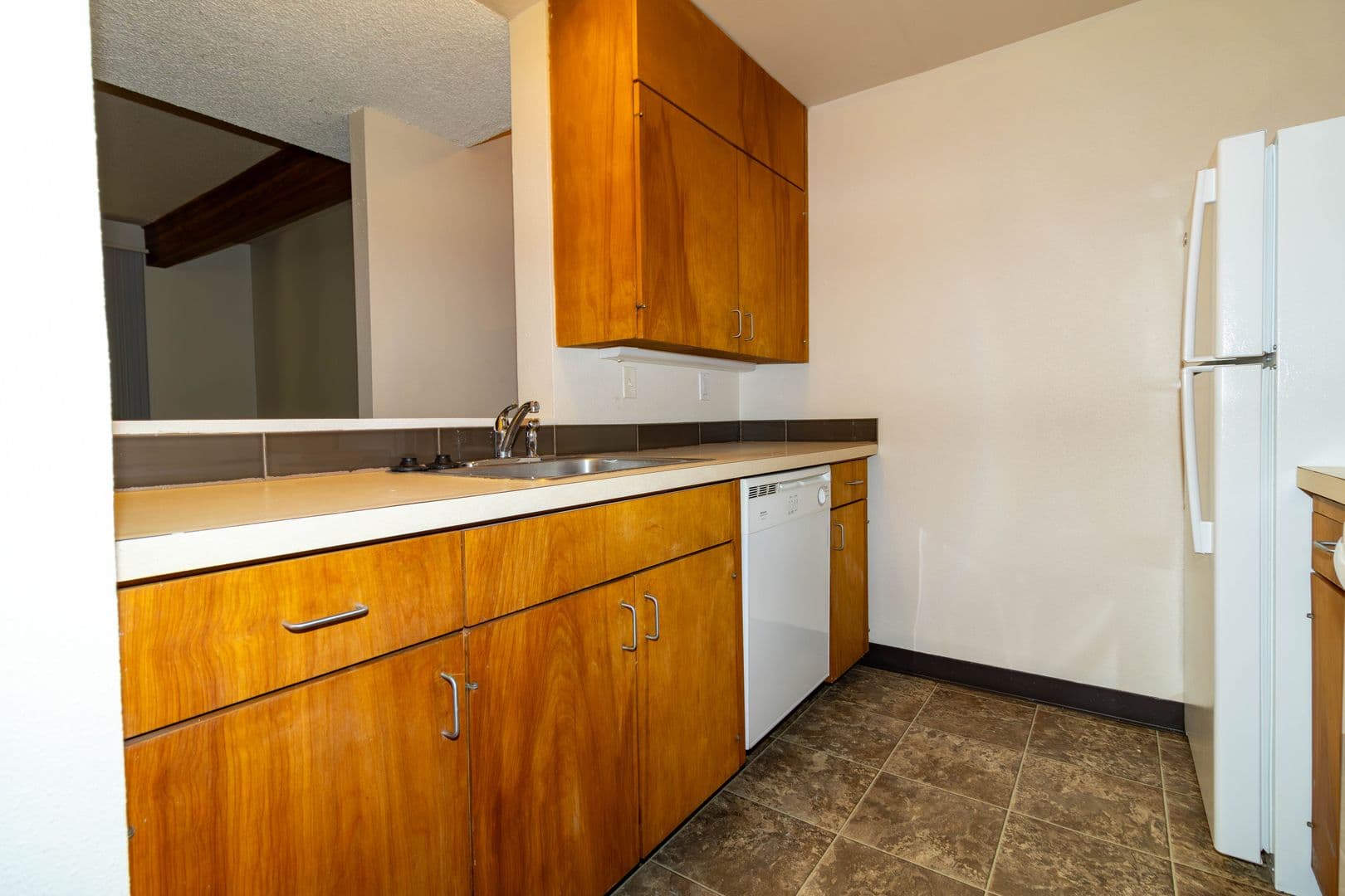Lair Hill Apartments-456-233B 3 of 14