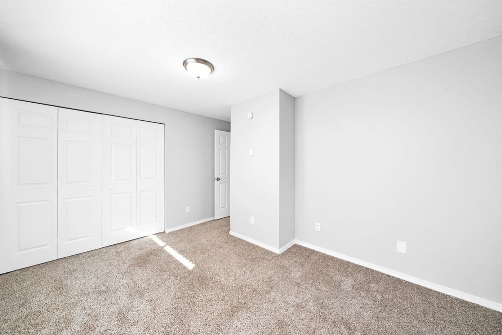 Carriage Estates-CCM-3130S 16 of 27