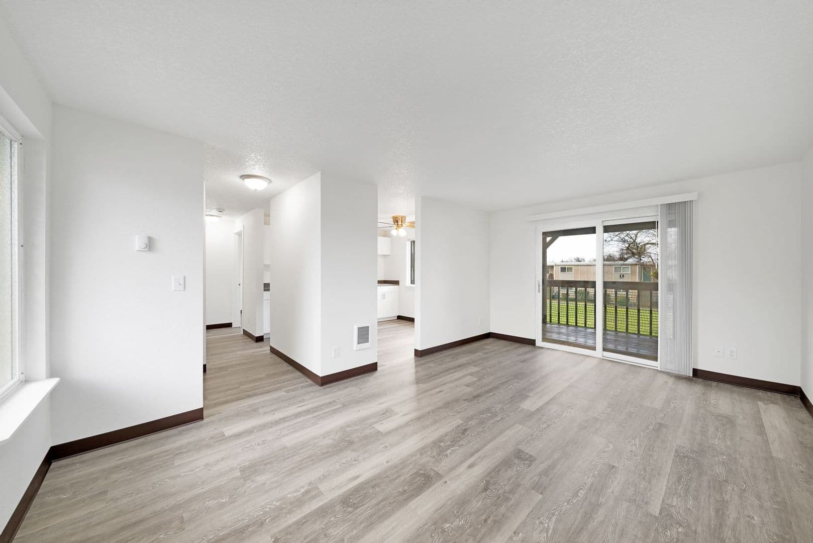 Driftwood Terrace Apartments 3 of 14
