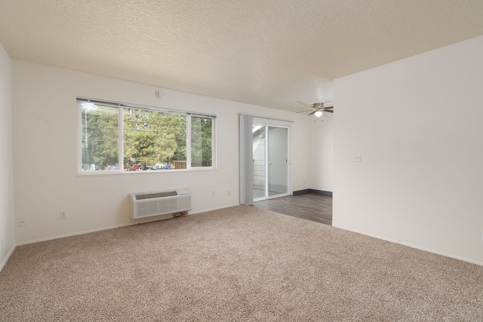 Applegate Apartments 8 of 22