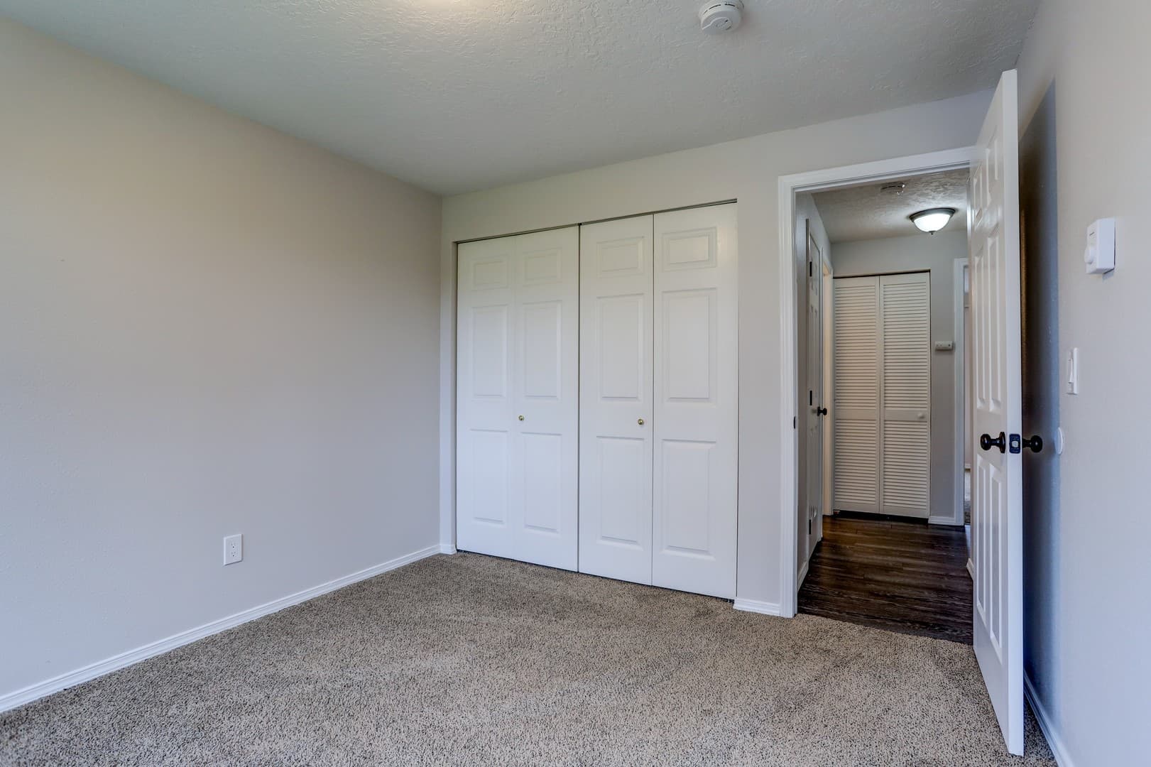 Carriage Estates-CCM-3130S 14 of 21