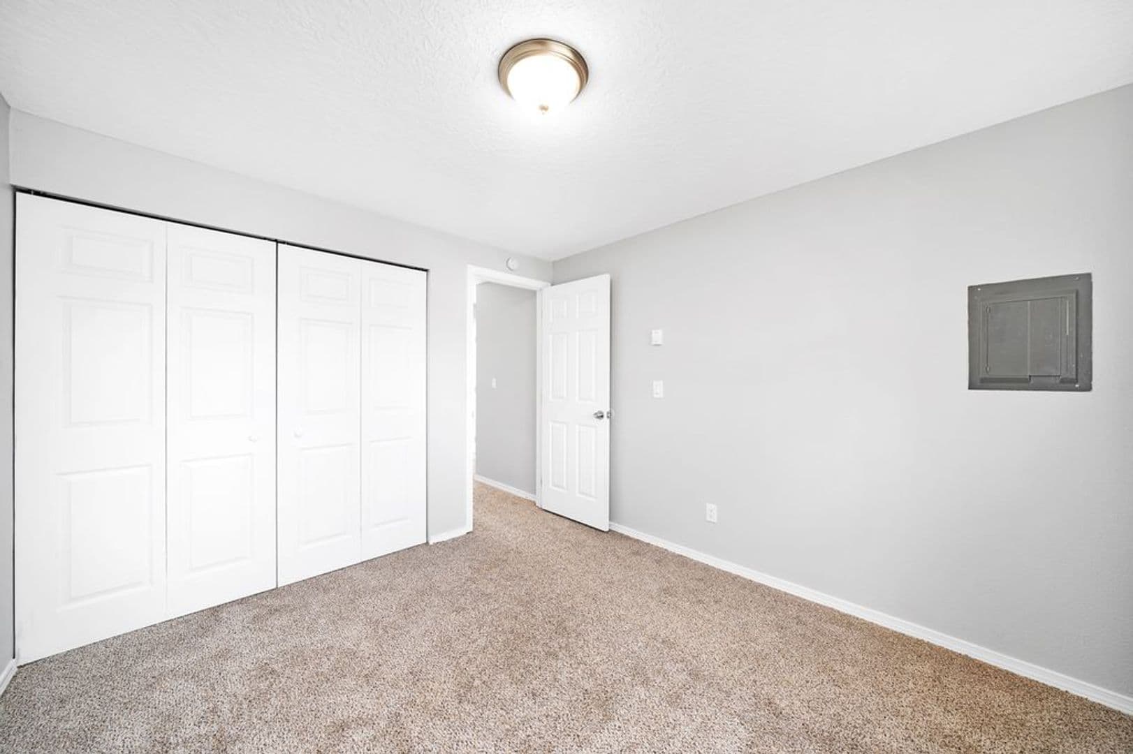 Carriage Estates-CCM-3130S 19 of 27