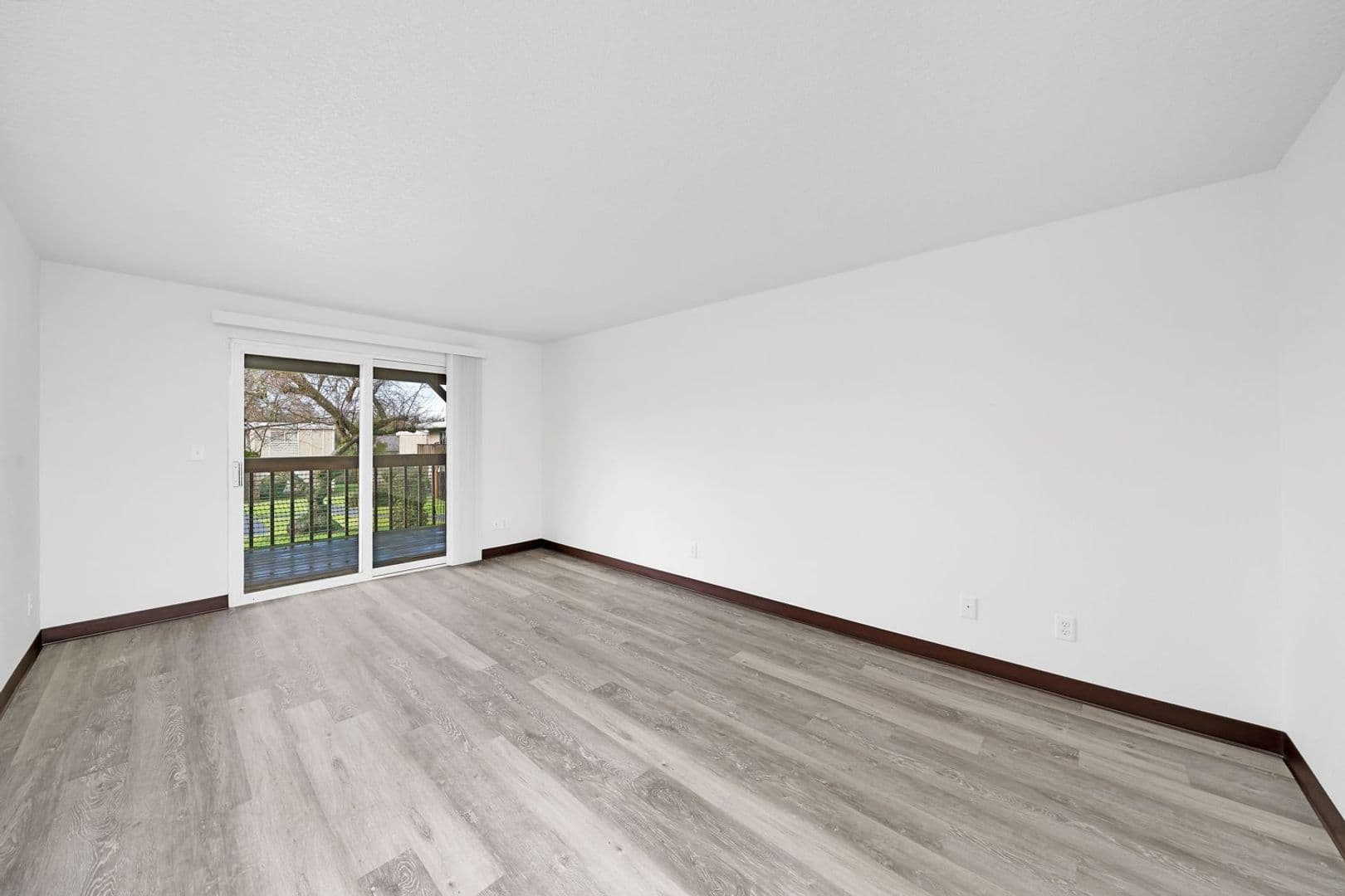 Driftwood Terrace Apartments 2 of 14