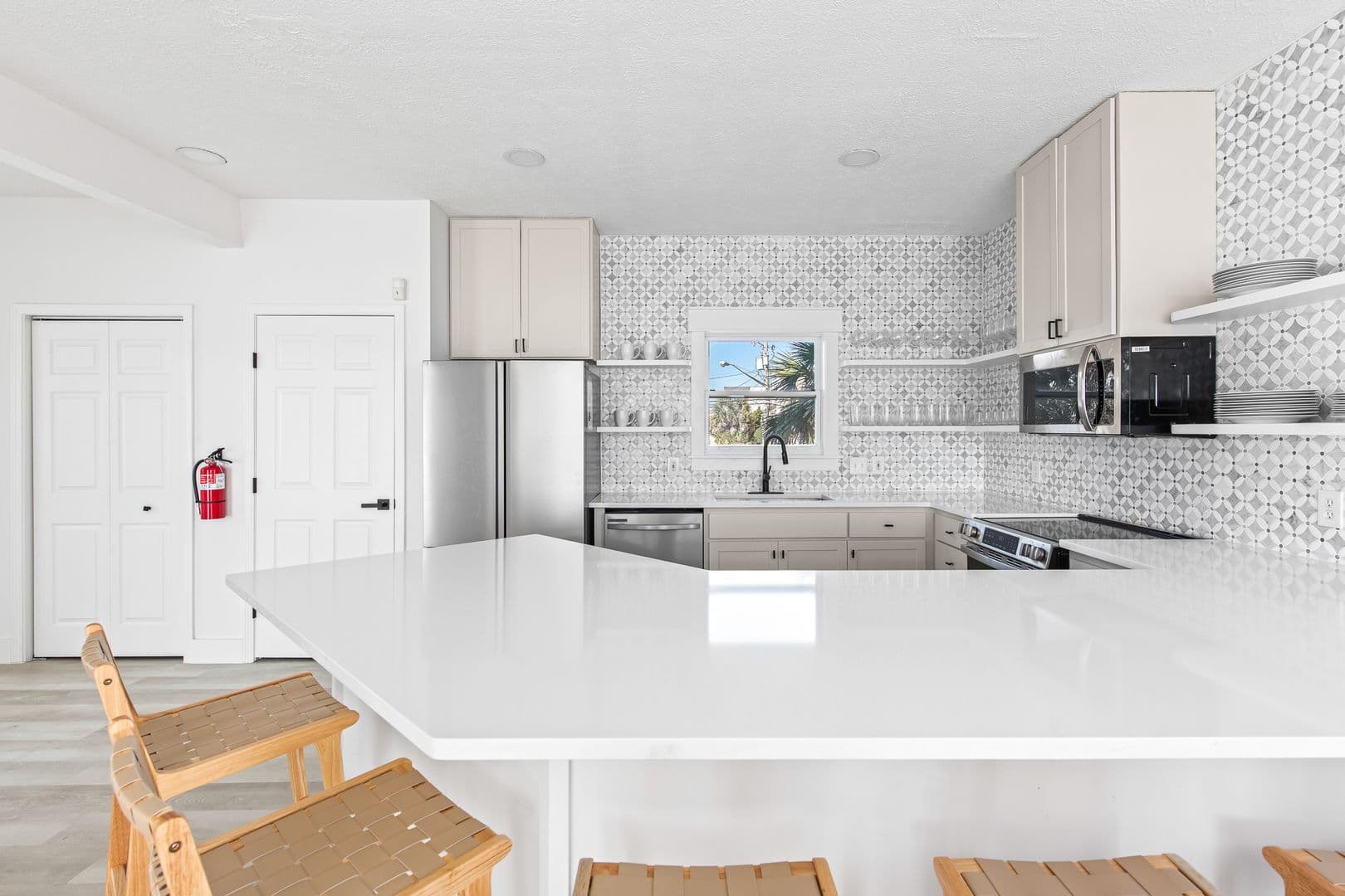 17609 Front Beach Road 11 of 67