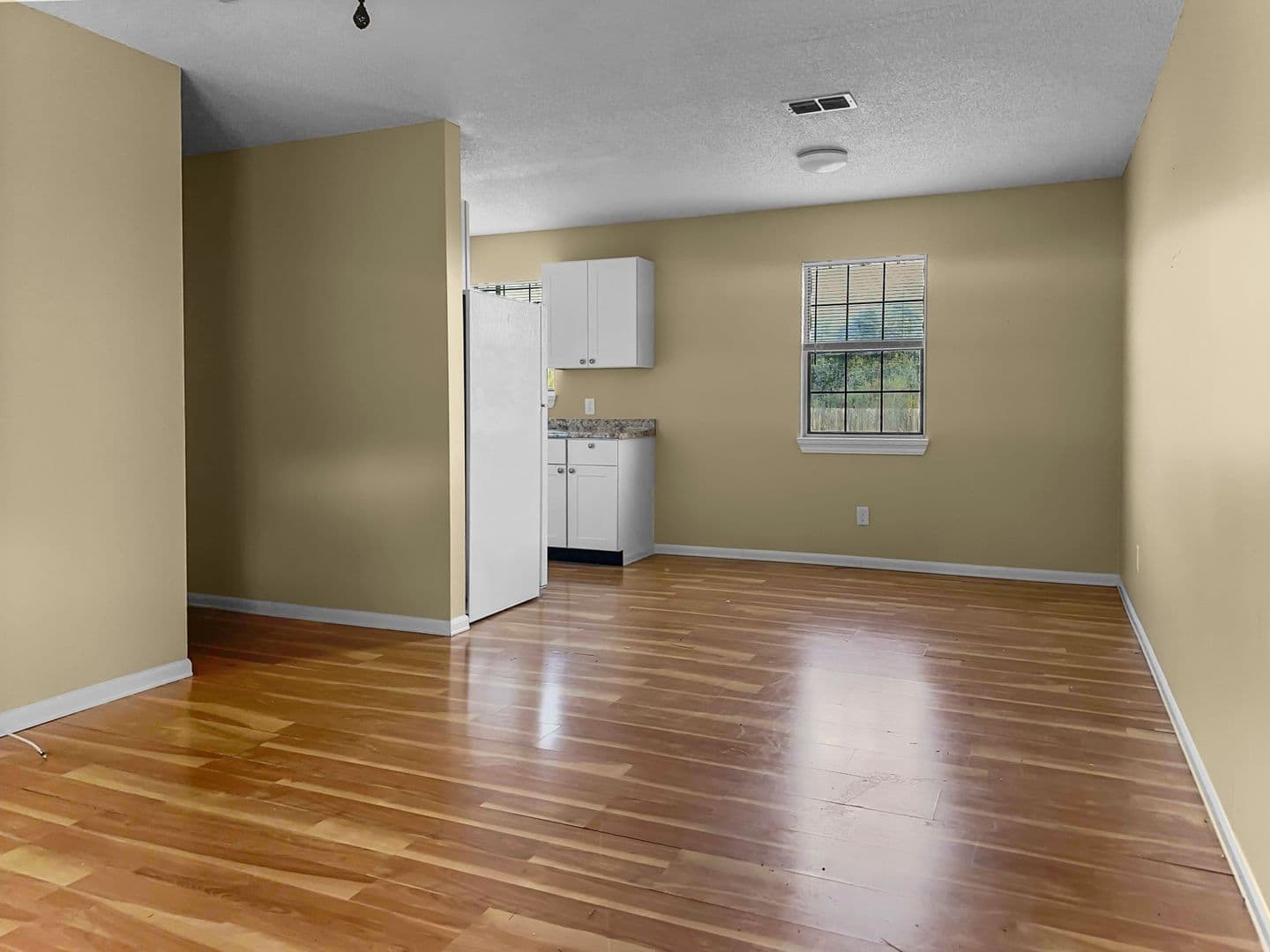 276 Daffin Place 8 of 21