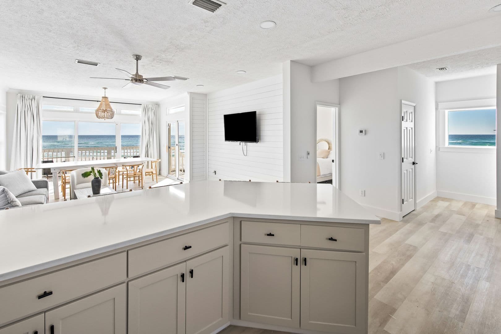 17609 Front Beach Road 38 of 67