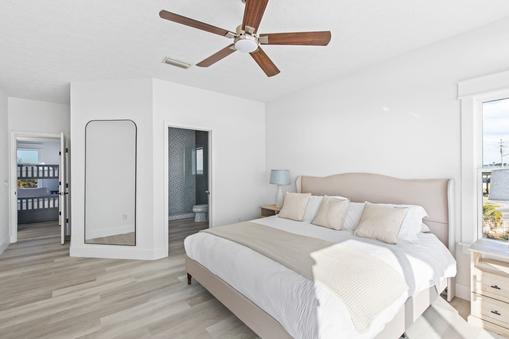 17609 Front Beach Road 16 of 67