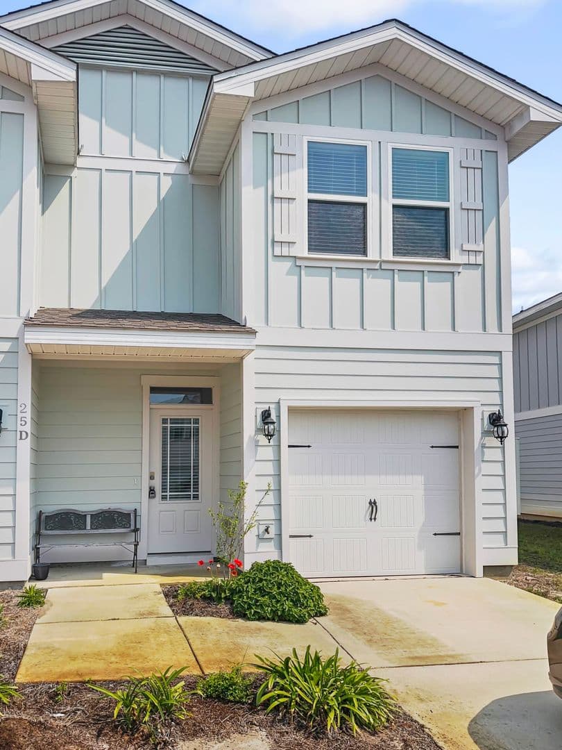 25 Crossing Ln #D 18 of 19