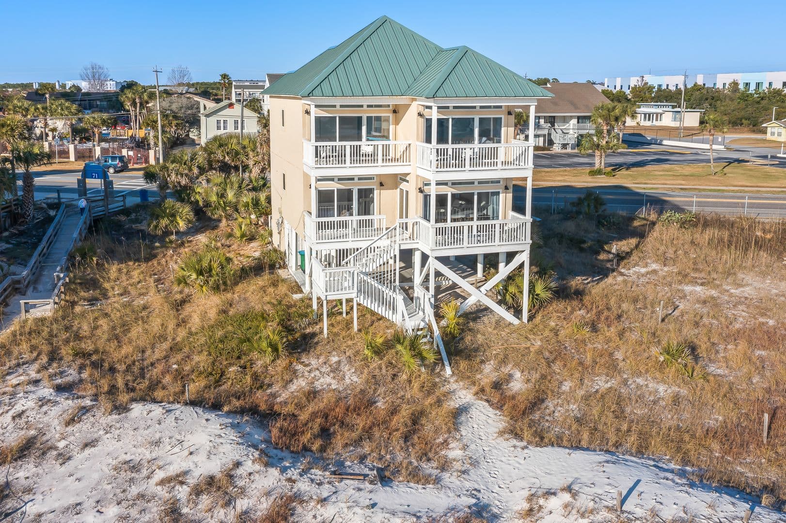 17609 Front Beach Road 56 of 67