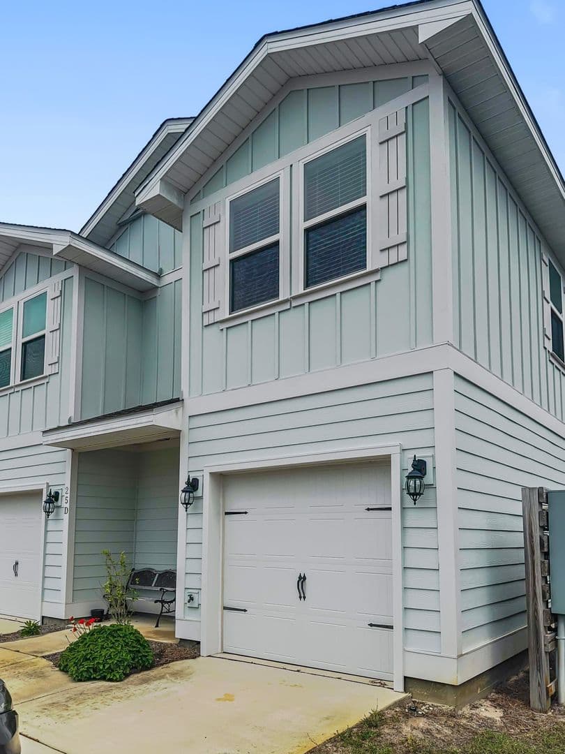 25 Crossing Ln #D 14 of 19