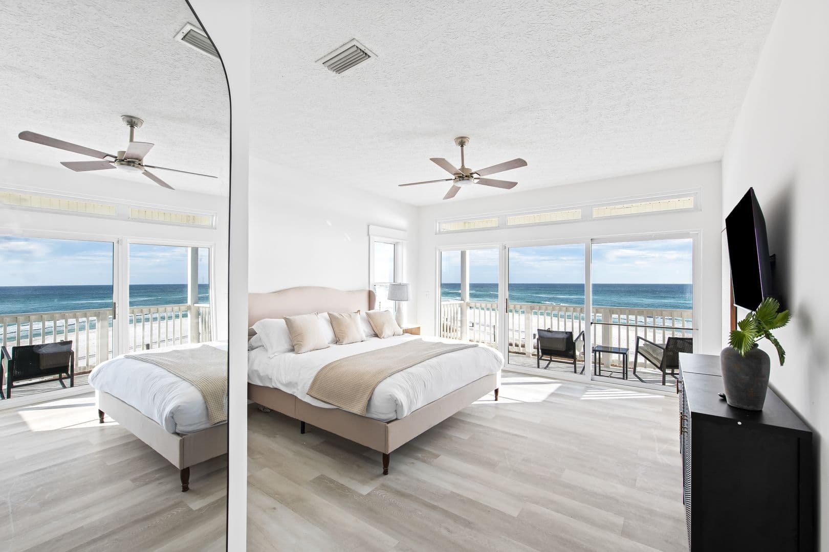 17609 Front Beach Road 15 of 67