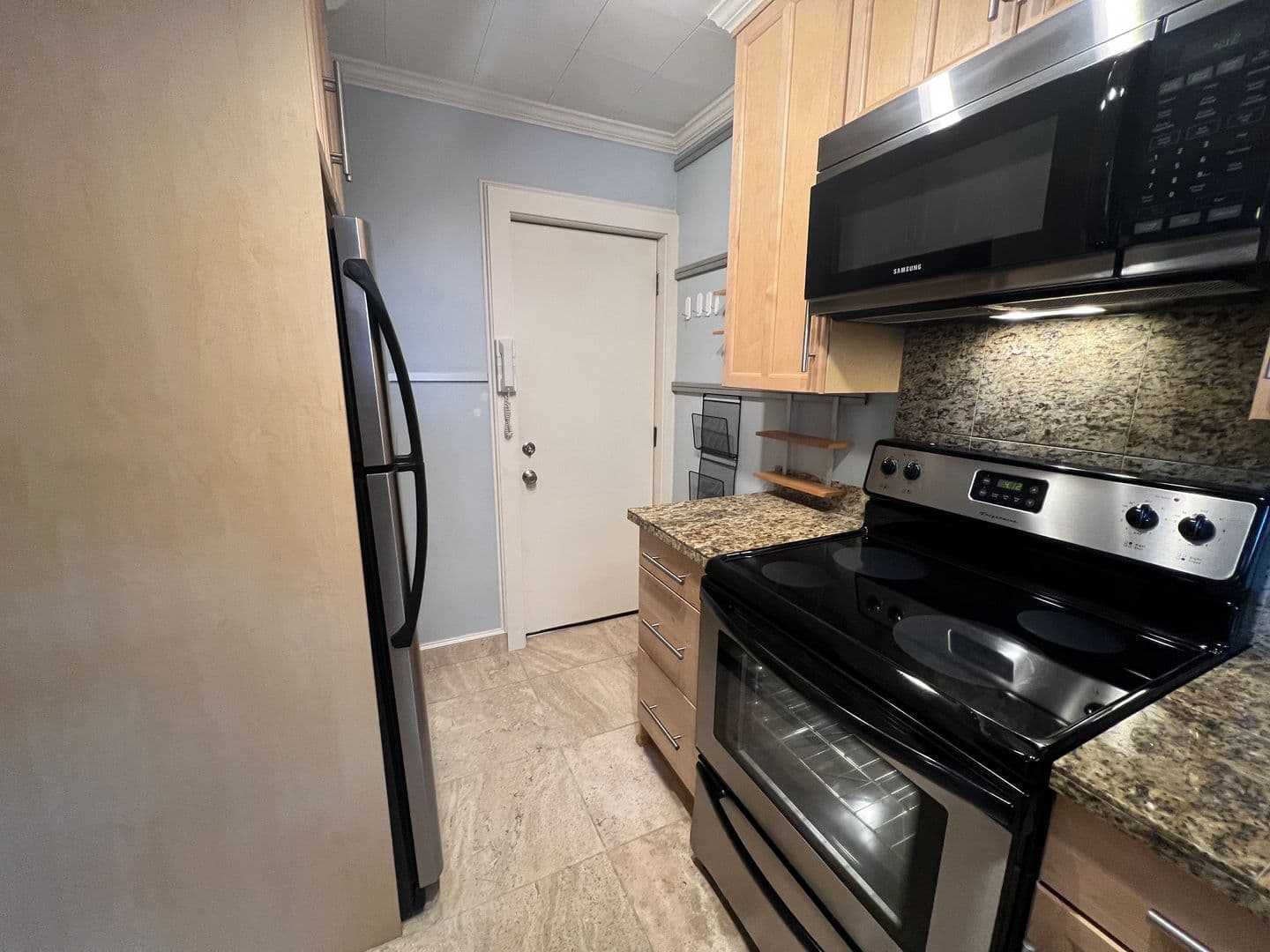 535 20th Ave E - #103 - Ng 13 of 18