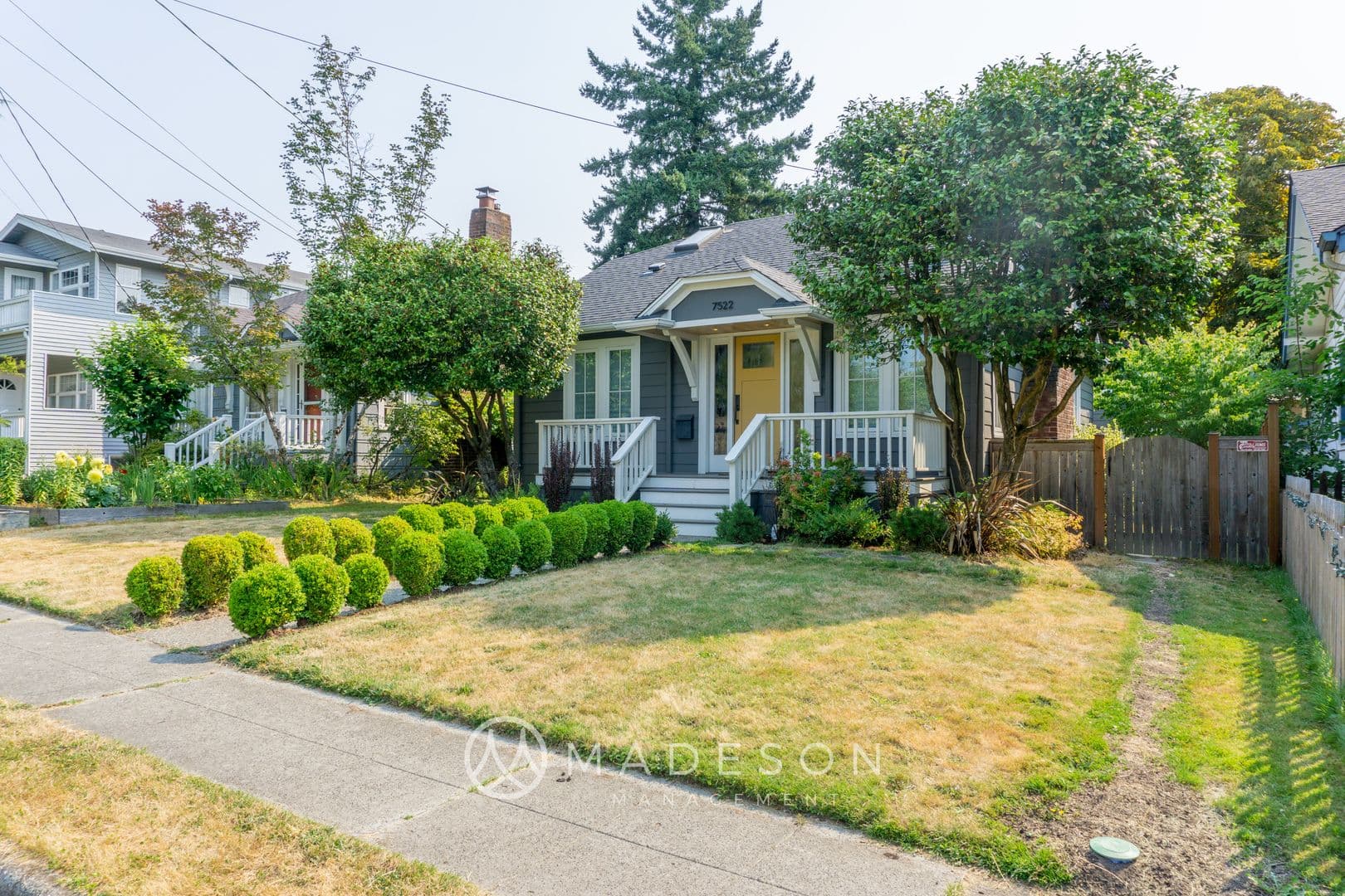 7522 9th Ave NE, Seattle WA 98115 5 of 32