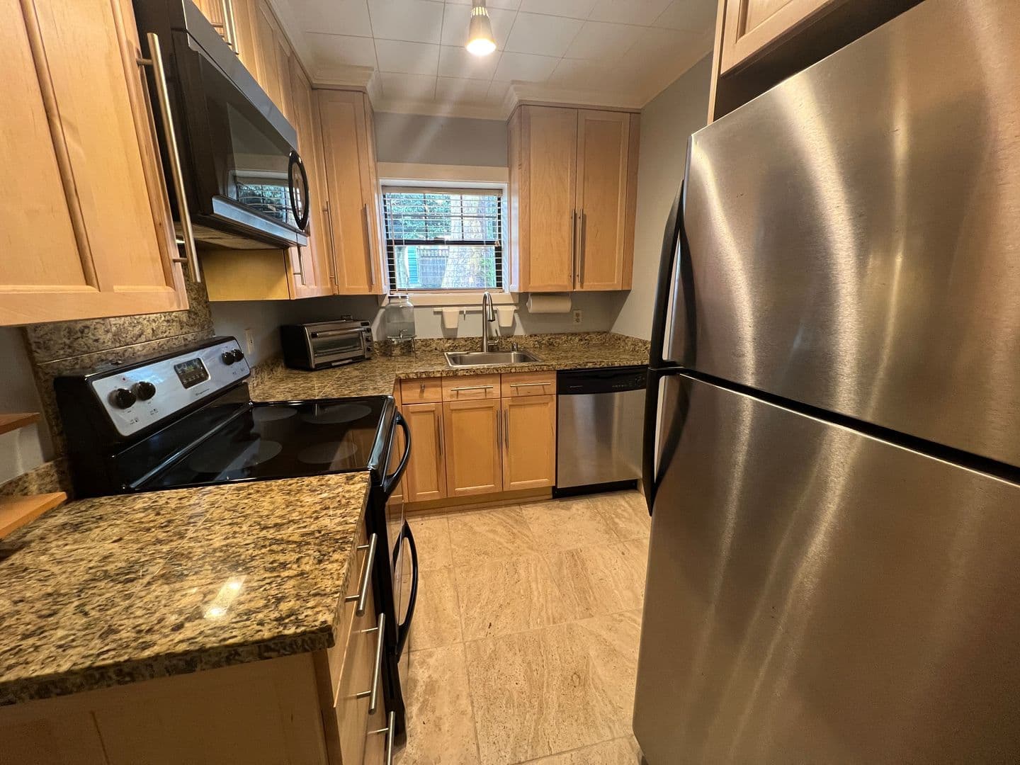 535 20th Ave E - #103 - Ng 11 of 18