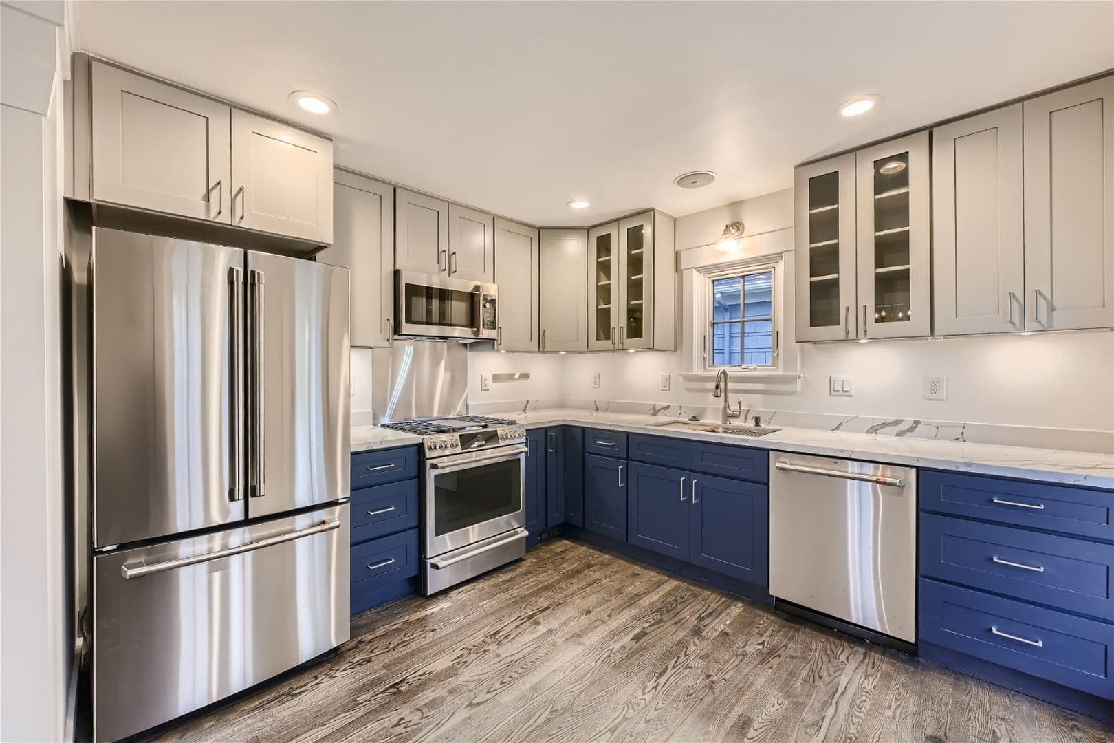 7522 9th Ave NE, Seattle WA 98115 17 of 32