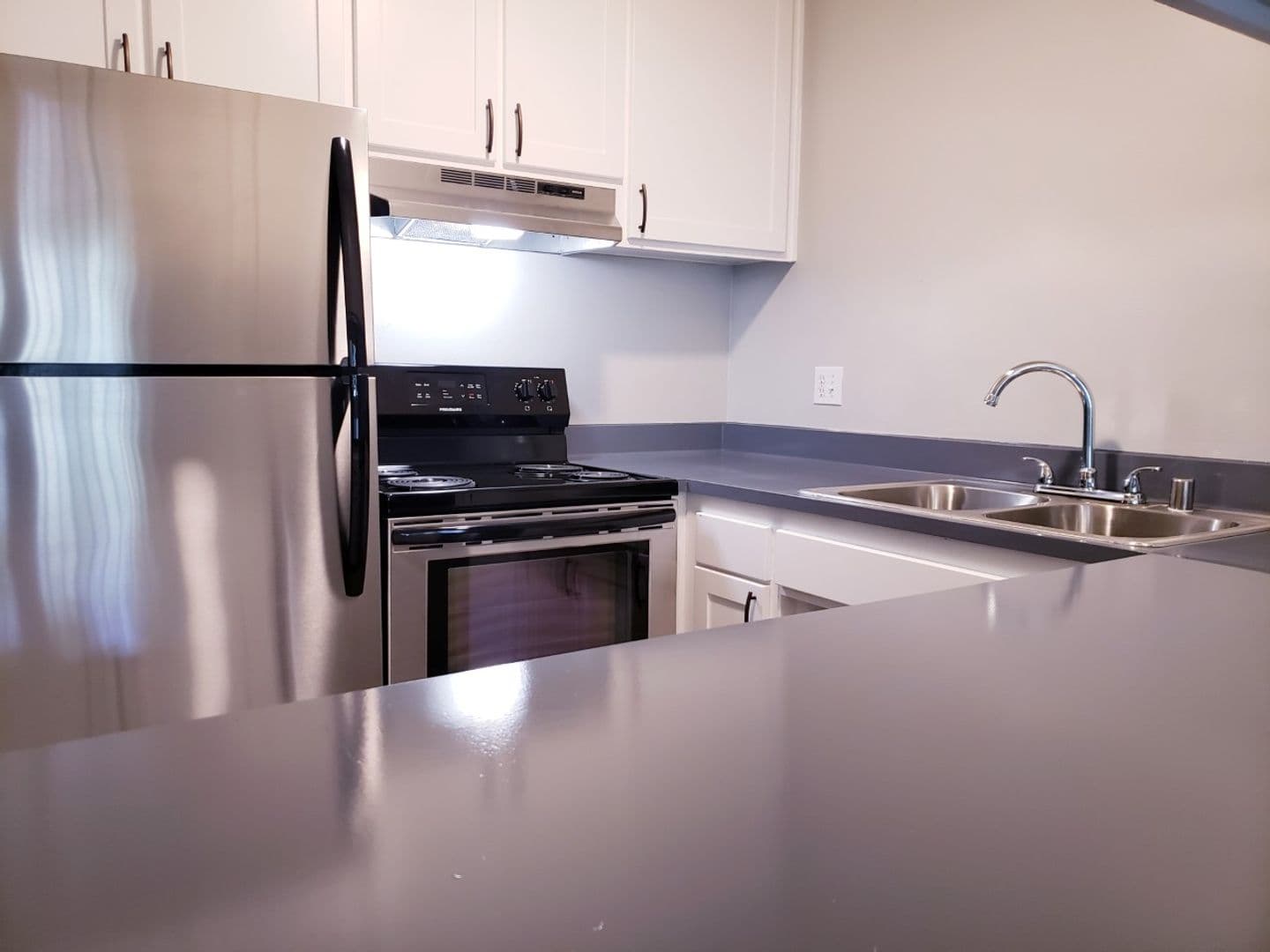 Huntington Apartments 3 of 7