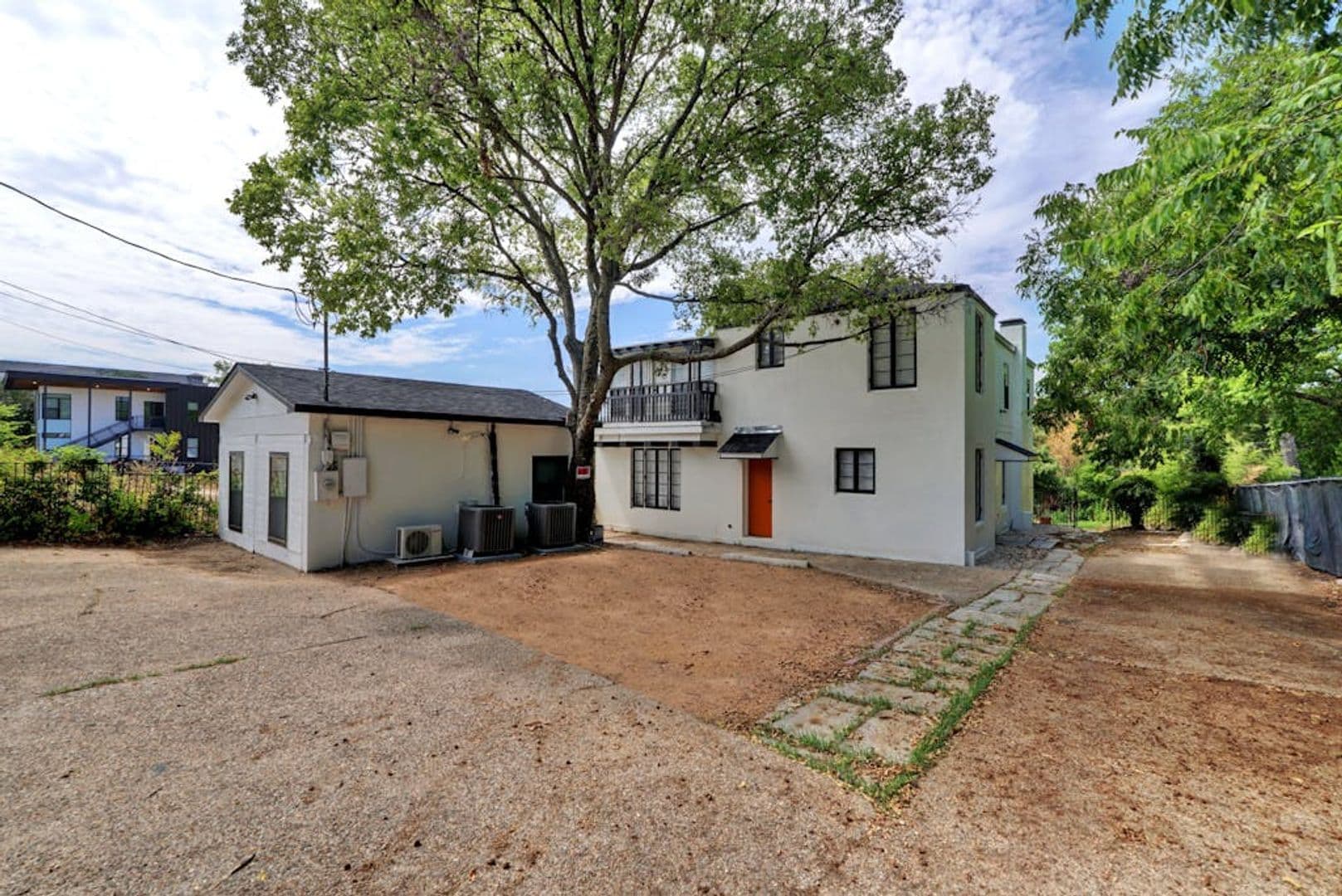2808 San Pedro St 27 of 40