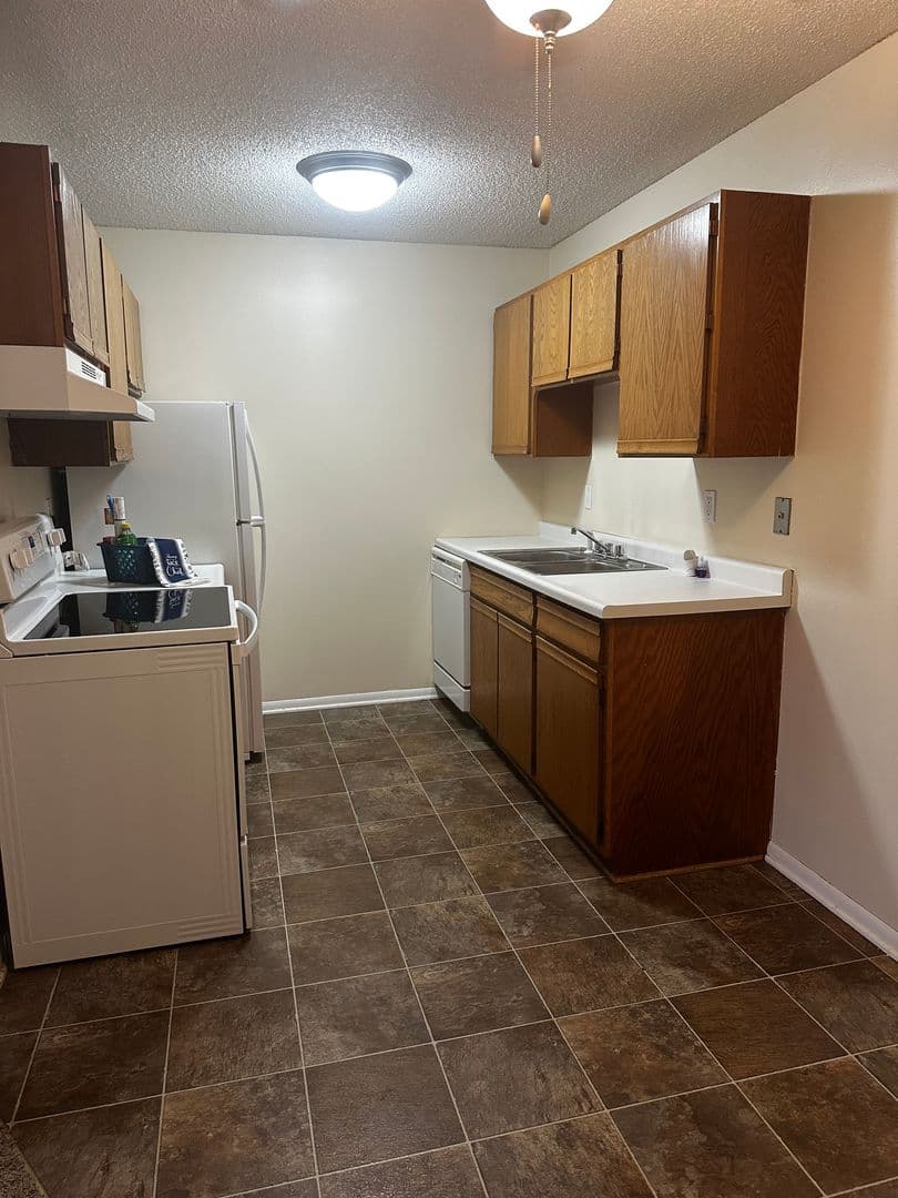 Tonkaway Apartments 25 of 32