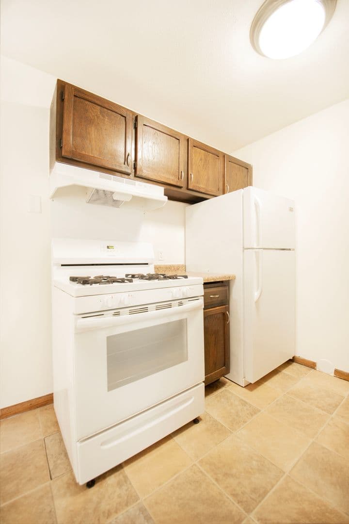 Riverview Apartments 6 of 76