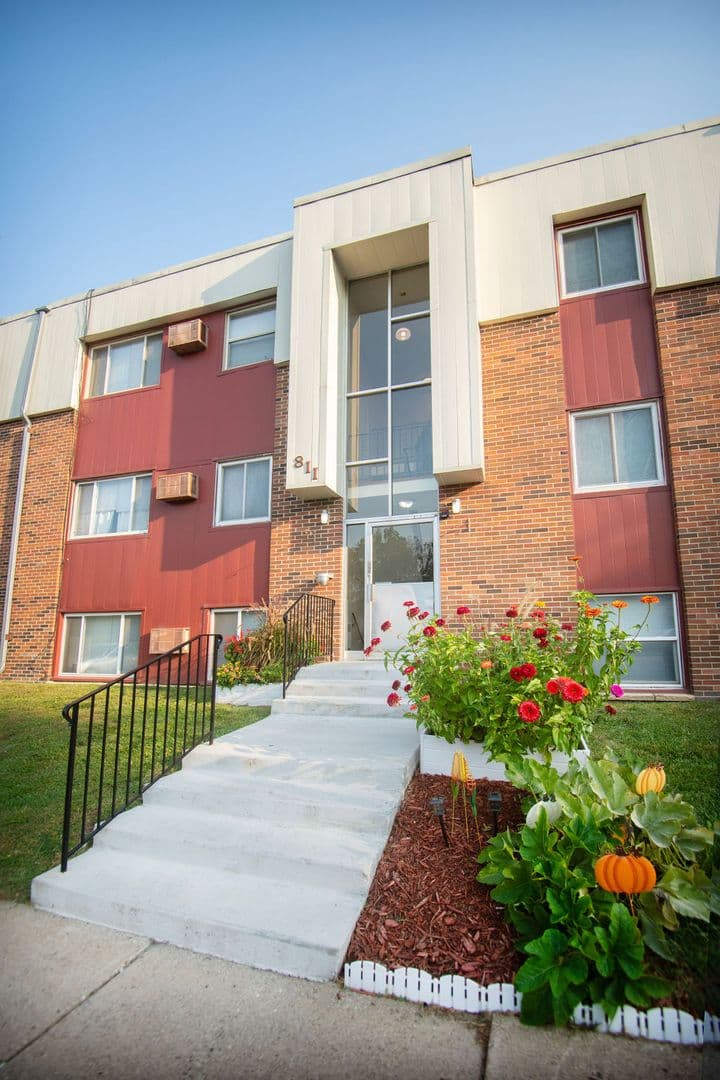 Eighth Street Apartments 1 of 8