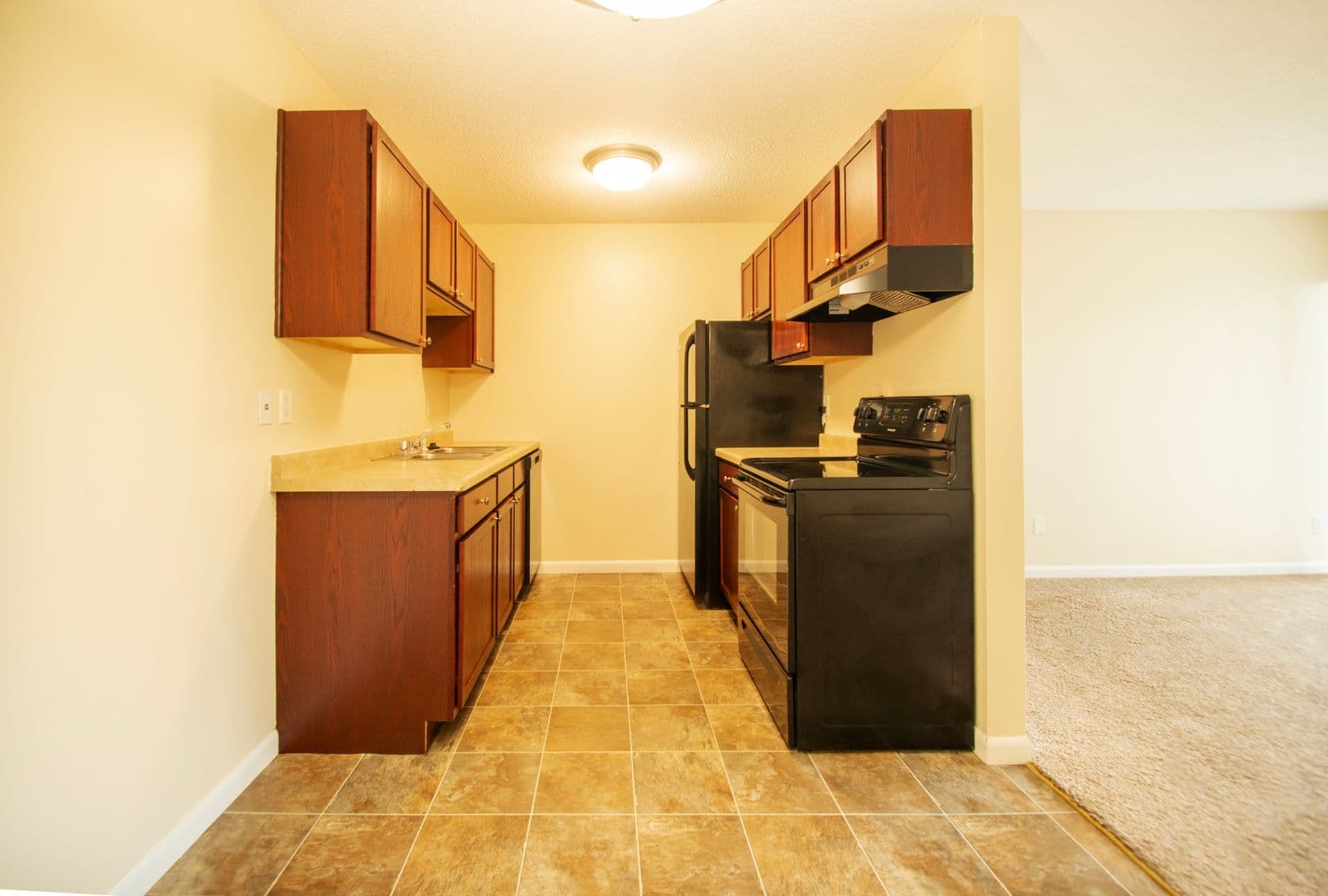 Tonkaway Apartments 9 of 40