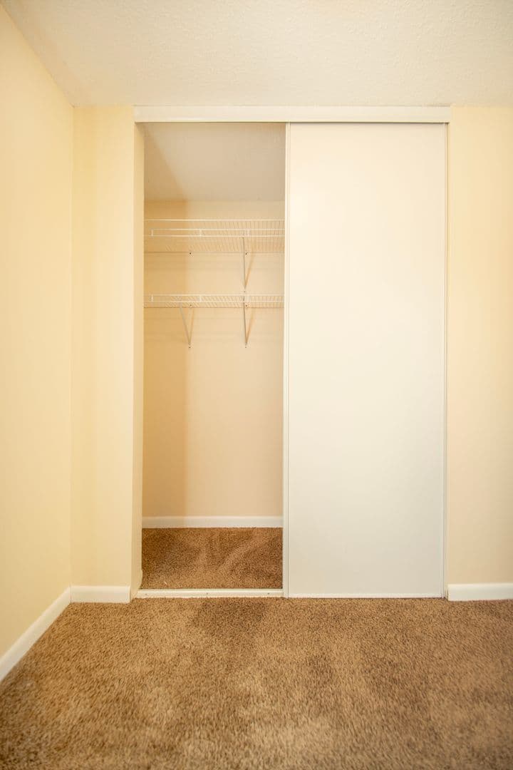 Tonkaway Apartments 28 of 40