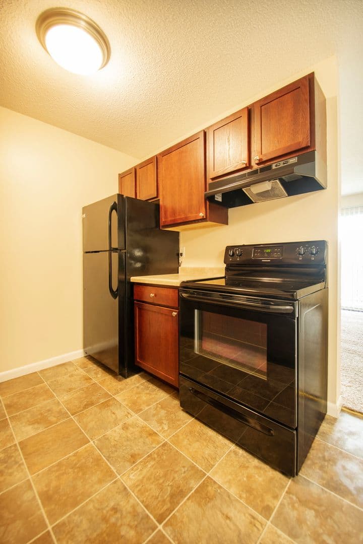 Tonkaway Apartments 13 of 40