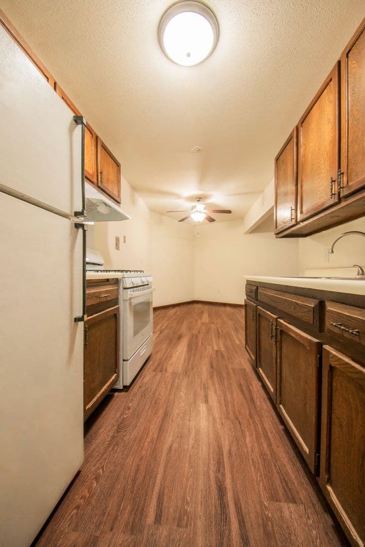 Riverview Apartments 1 of 68
