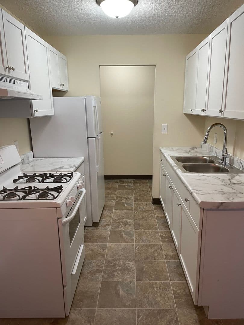 Eighth Street Apartments 3 of 26