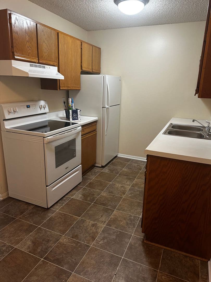 Tonkaway Apartments 26 of 32