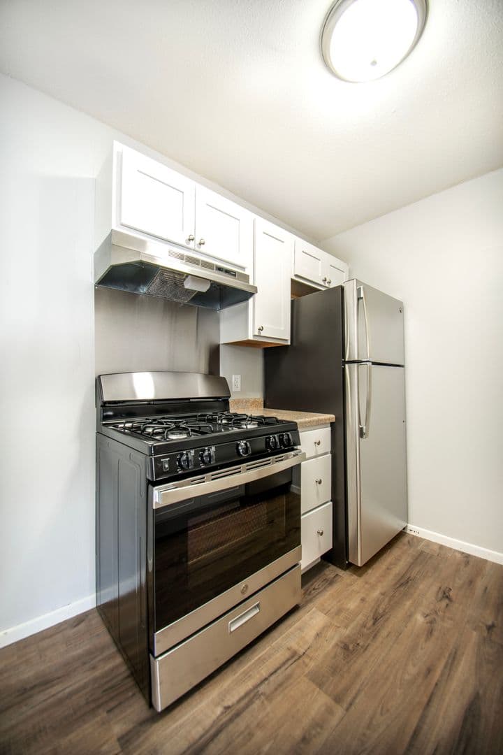 Riverview Apartments 3 of 78