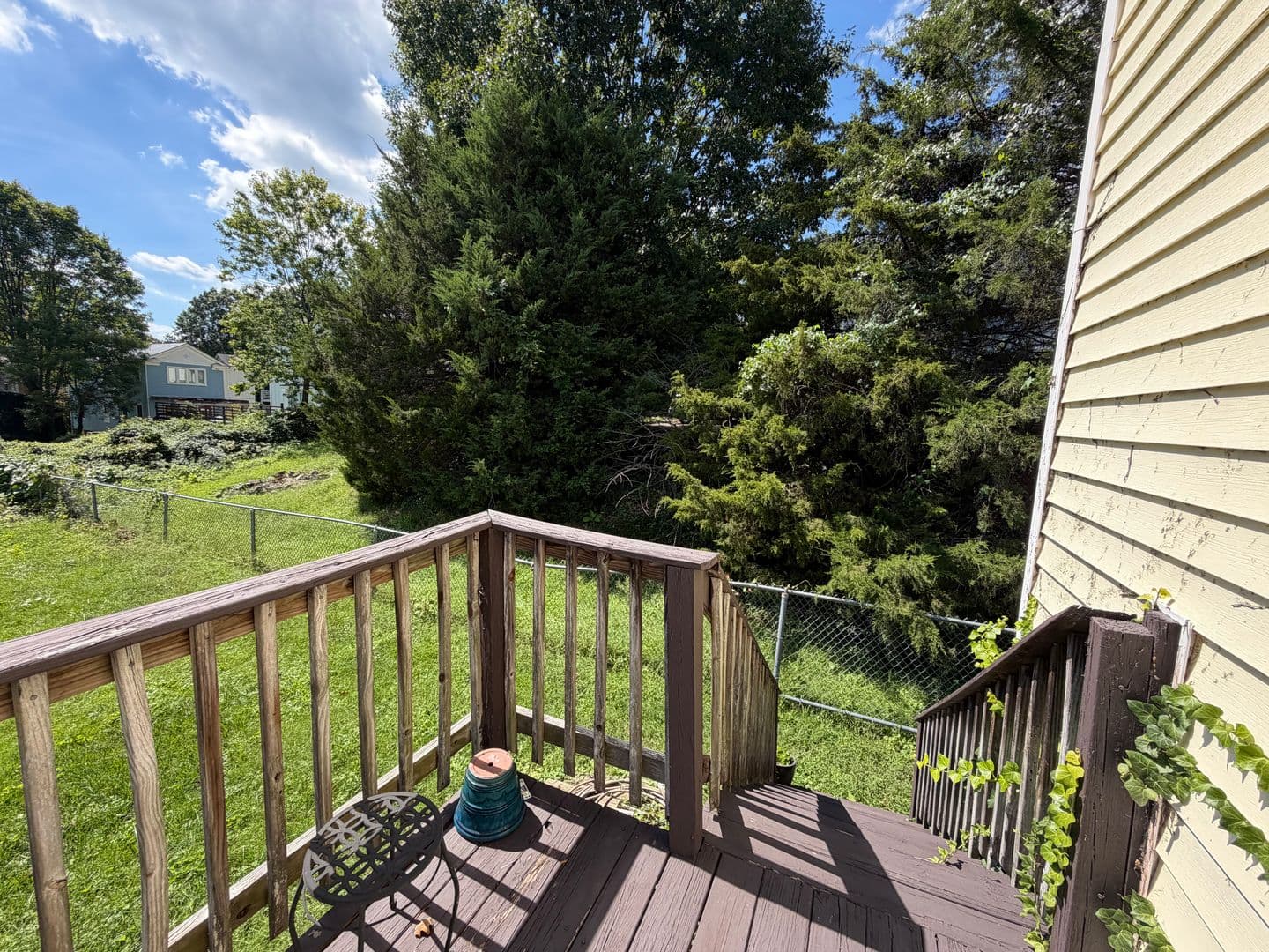 840 Estes Street 18 of 33