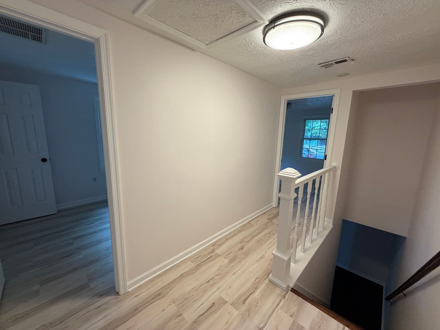 840 Estes Street 22 of 33