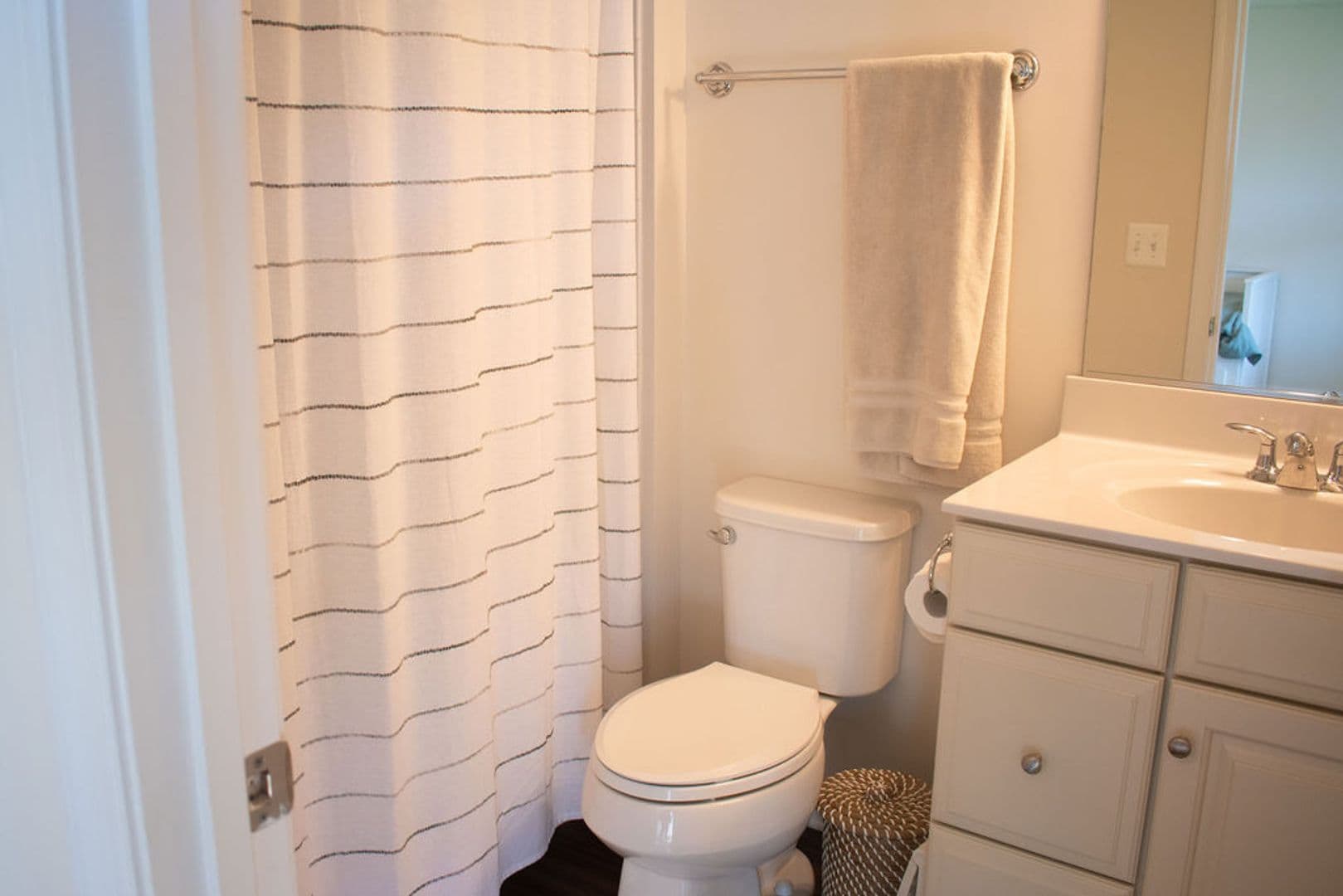 2310 Avinity Court 10 of 43